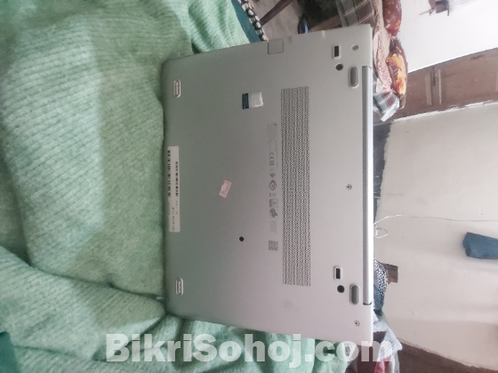 HP ELITEBOOK AMD RYZEN 5 PRO